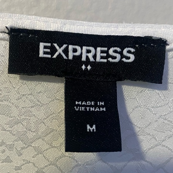 Pearly white Express women’s blouse - Picture 3 of 3